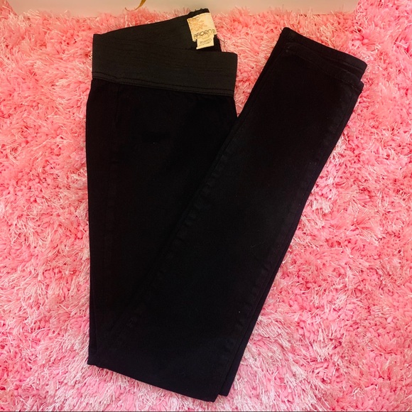4/$30 Arden B aDenin Jeggings Nlack Size Large - Picture 2 of 5